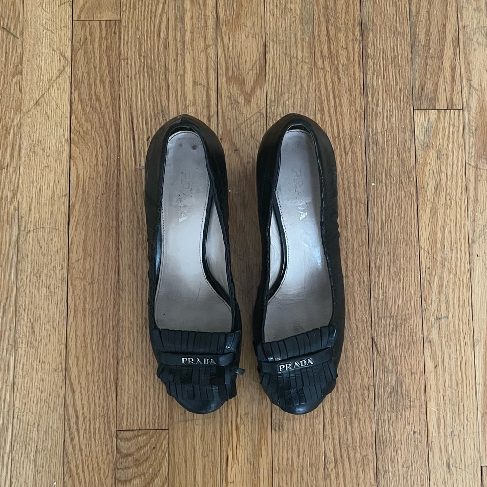Prada Black Loafers | 2” Heel | Size 37.5 | Classic & Chic